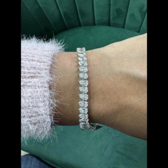 11.95ct D-E/VSLab Grown Pear Shape Diamond Tennis Bracelet, 14k White