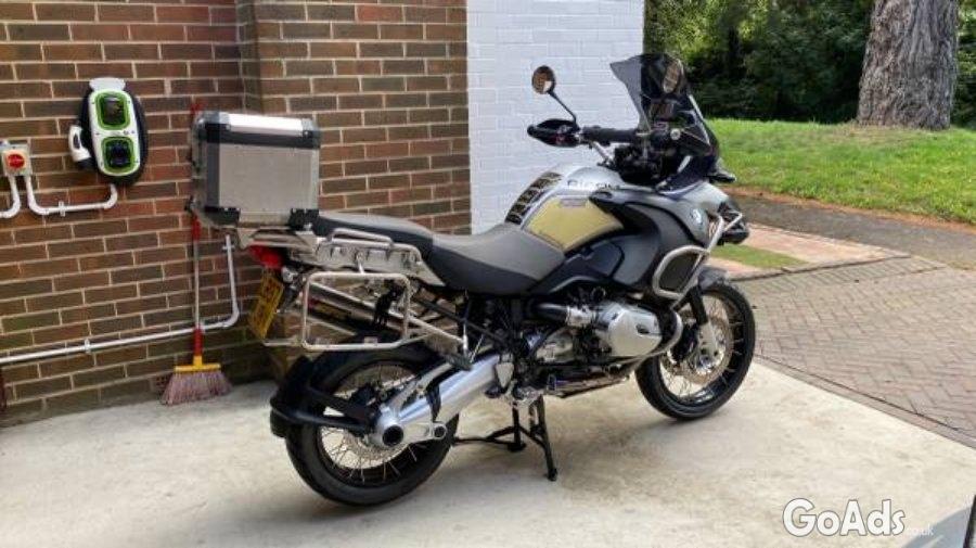 BMW R1200GS Adventure - £6,000 (Arundel West Sussex)