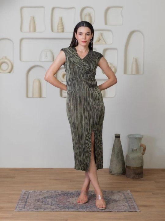 Buy Metallic Dress Online – Onto By Aanchal