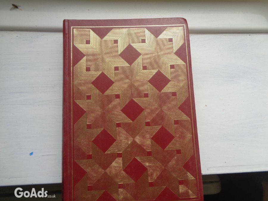 CLEAR OUT ANTIQUE VINTAGE ITEMS FOR SALE
