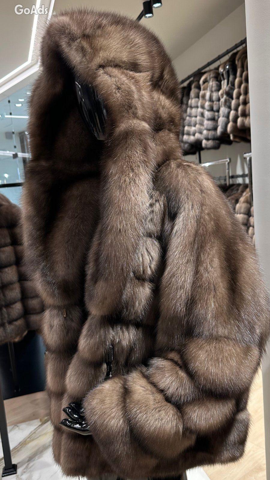 Coat for ladies