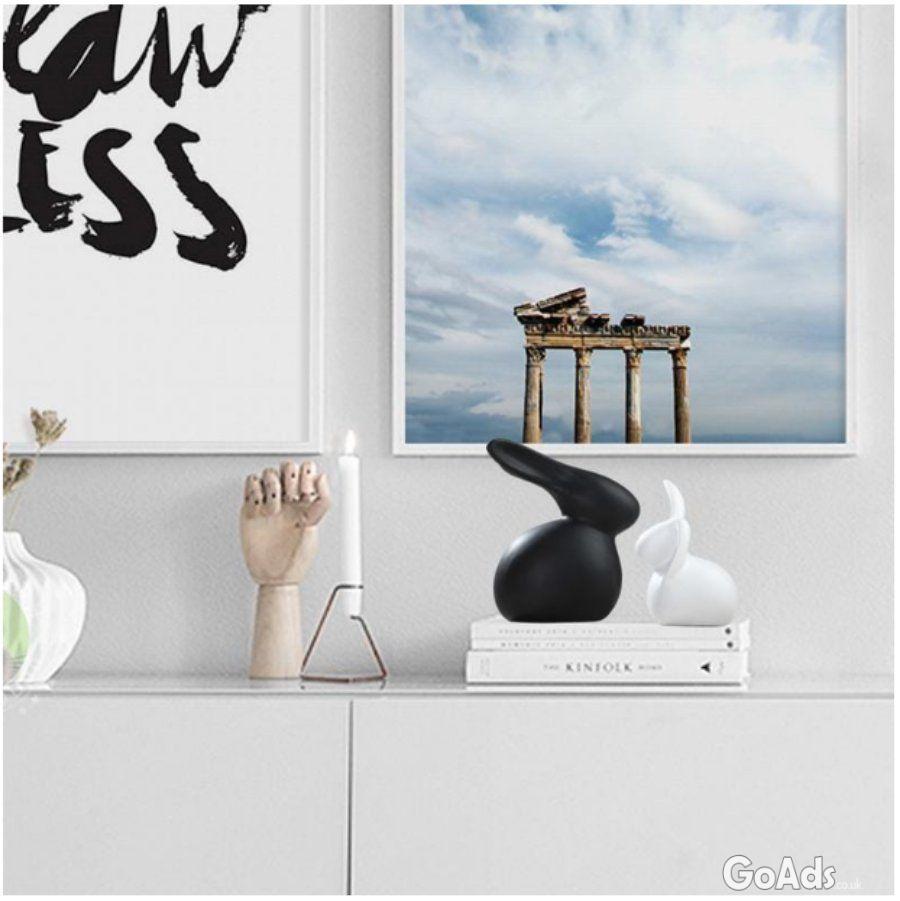 Modern sitting Creamic rabbit