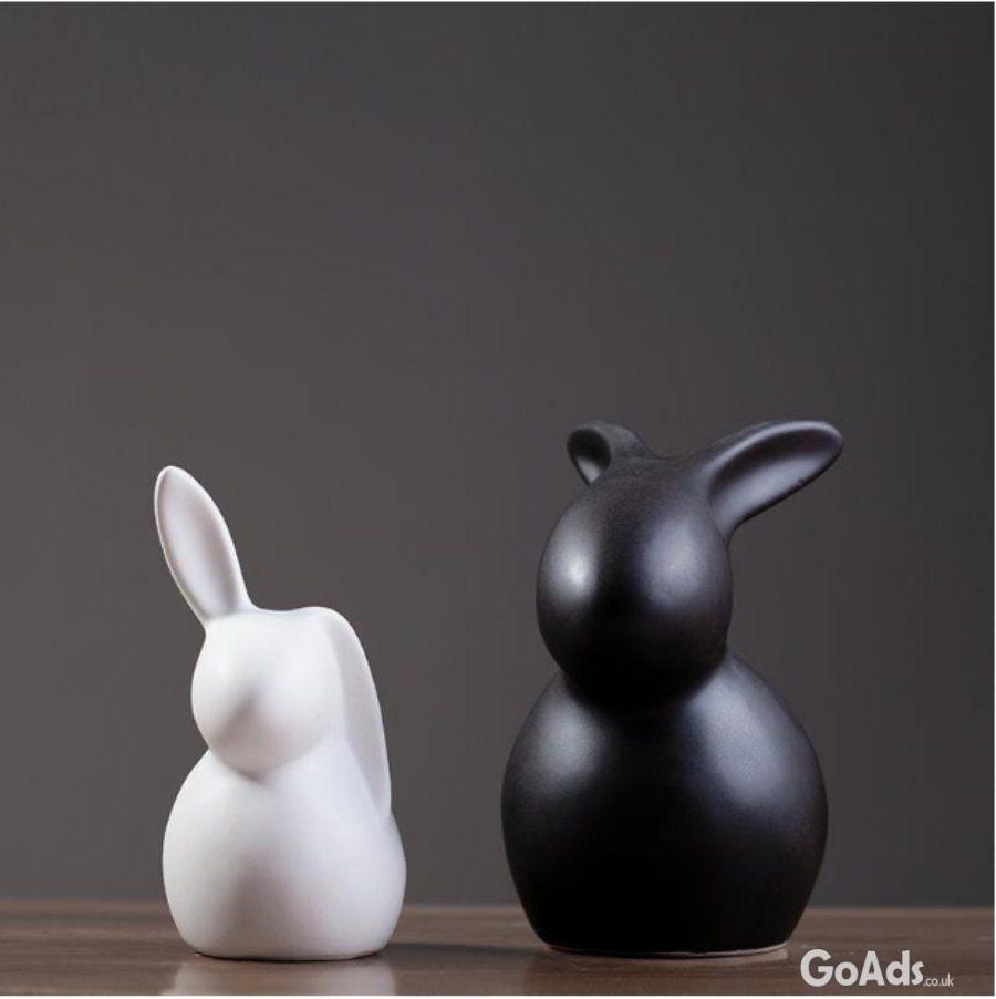 Modern sitting Creamic rabbit