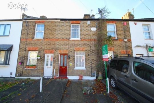 N21 3 Bed, 1 Rec, Period Cottage Circa 1882 FOR SALE