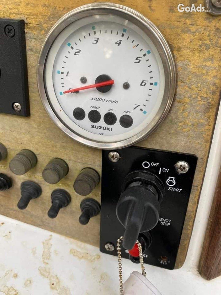 Outboards engine boats motor