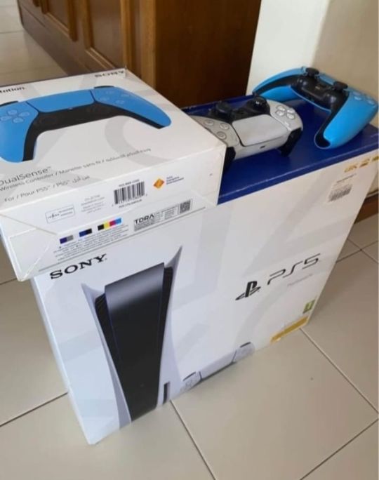 Playstation 5 deal and games