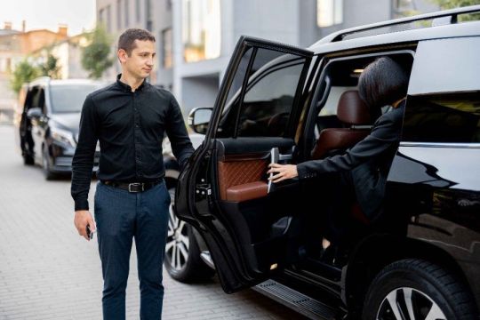 Premium Chauffeur Hire London – Luxury Travel Across the UK