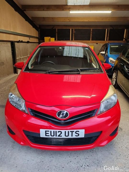 Red Toyota Vitz For Sale