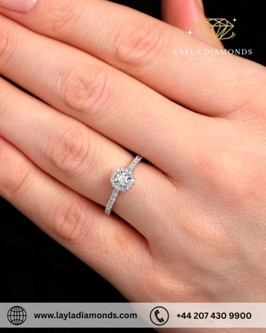 Round Cut Engagement Rings with Timeless Halo Style