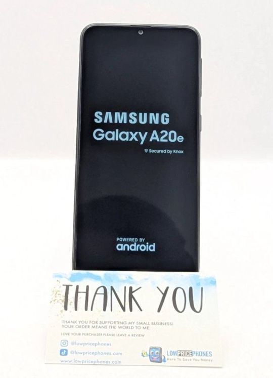 Samsung Galaxy A20e - 32GB - Blue (Unlocked) (Dual SIM) (Smartphone) G