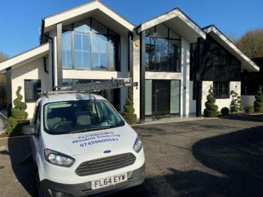 Window cleaners Islington Deliver Professional Cleaning Results